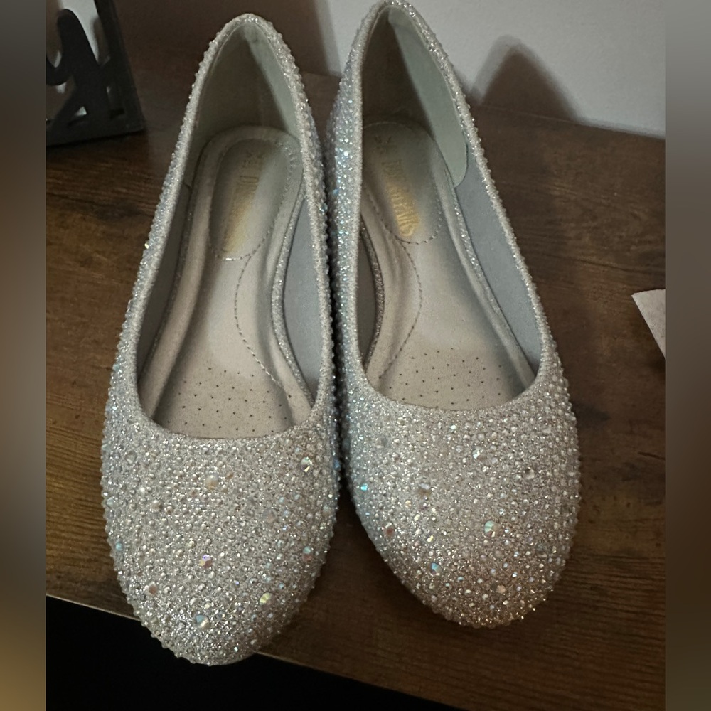 Sparkly Rhinestone Ballet Flats Bridal / Wedding Size 7.5